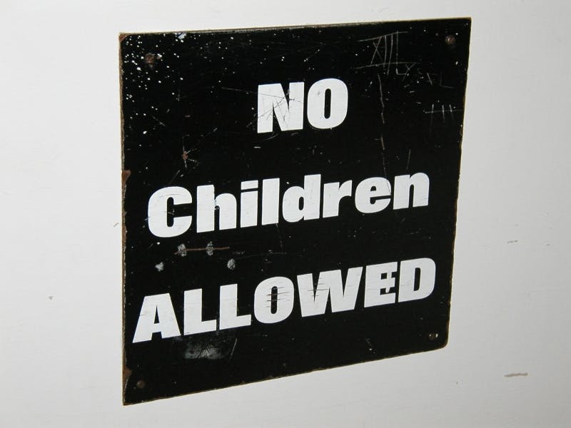 No children allowed sign